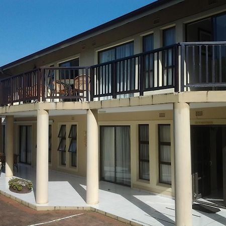 Fairways Hotel Баллито Экстерьер фото